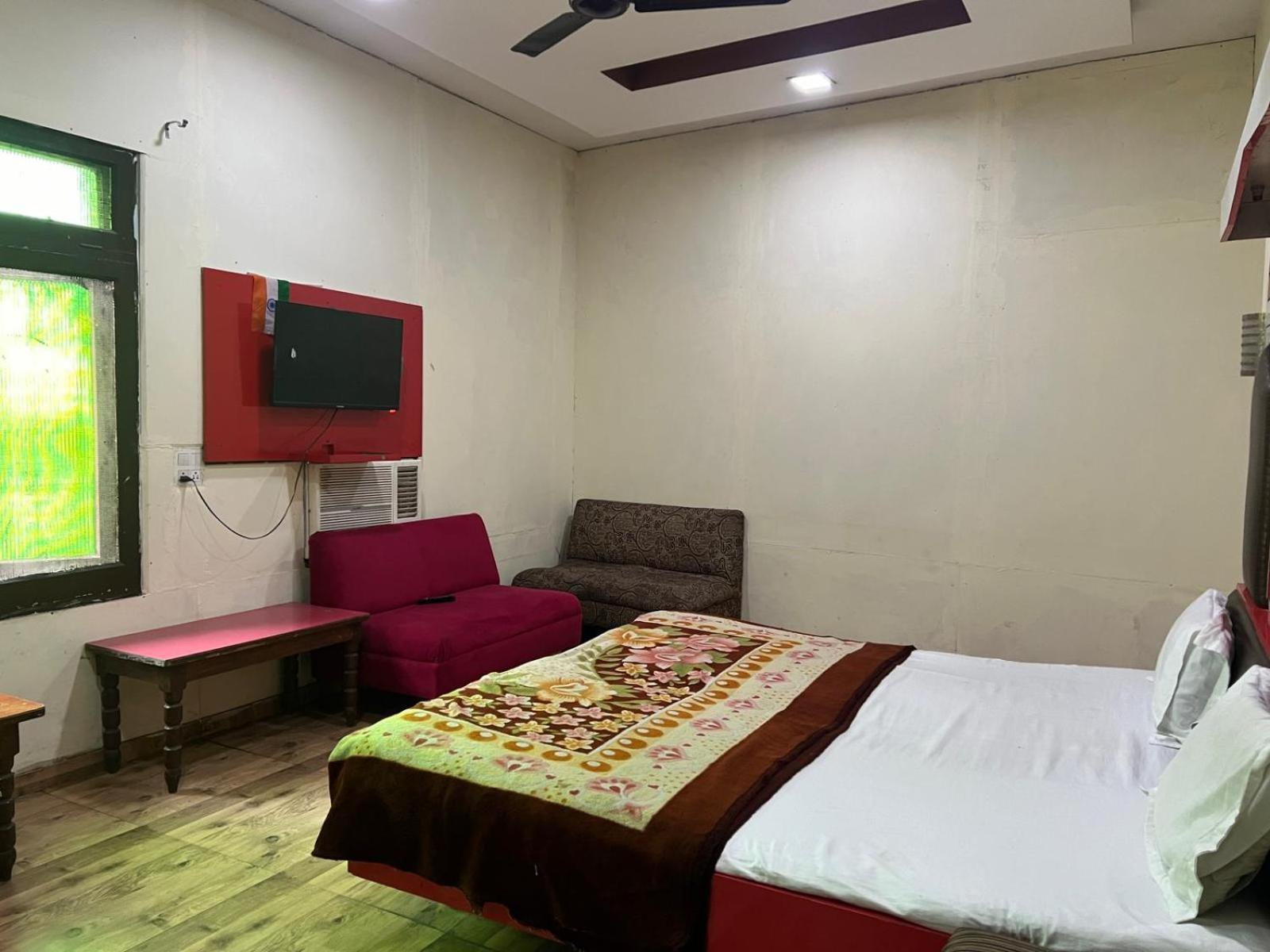 Hotel Skylark Amritsar Dış mekan fotoğraf